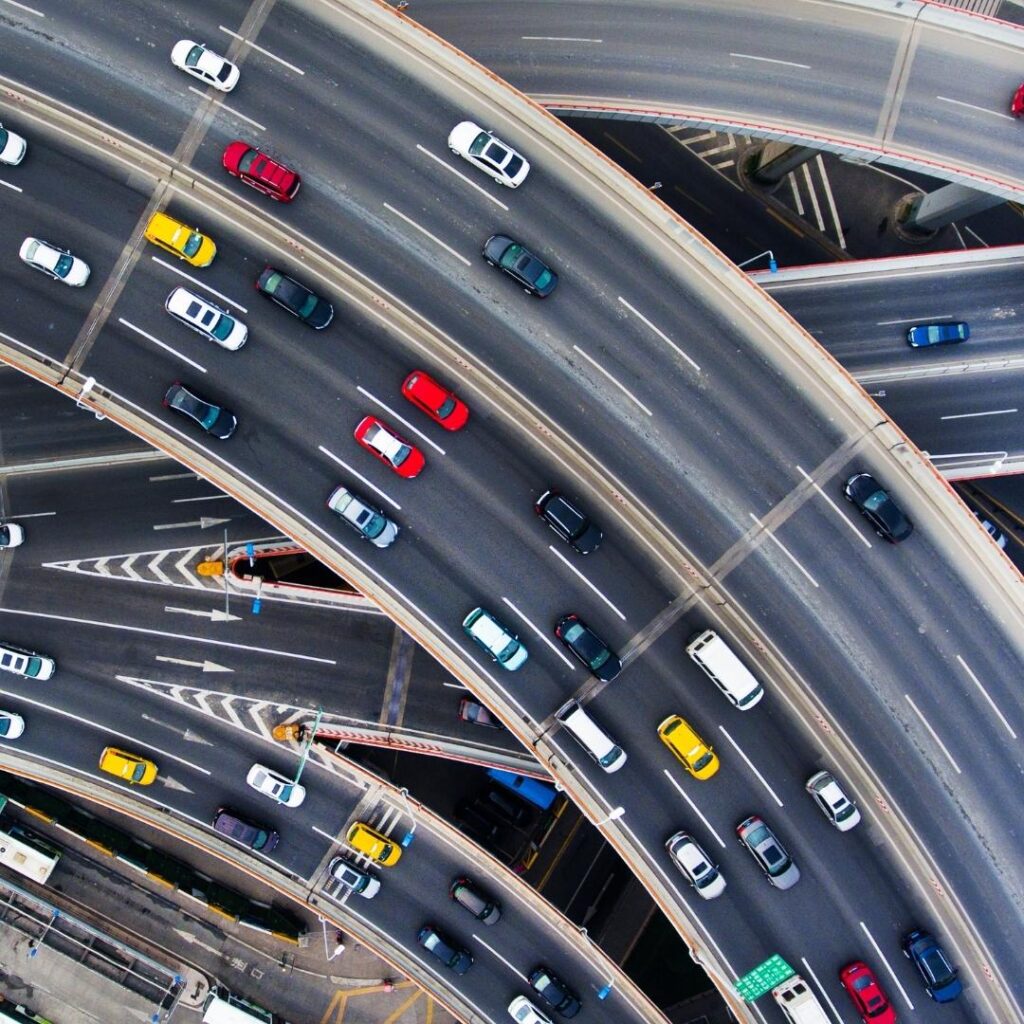 FL-Now-Straßen-mit-Autos